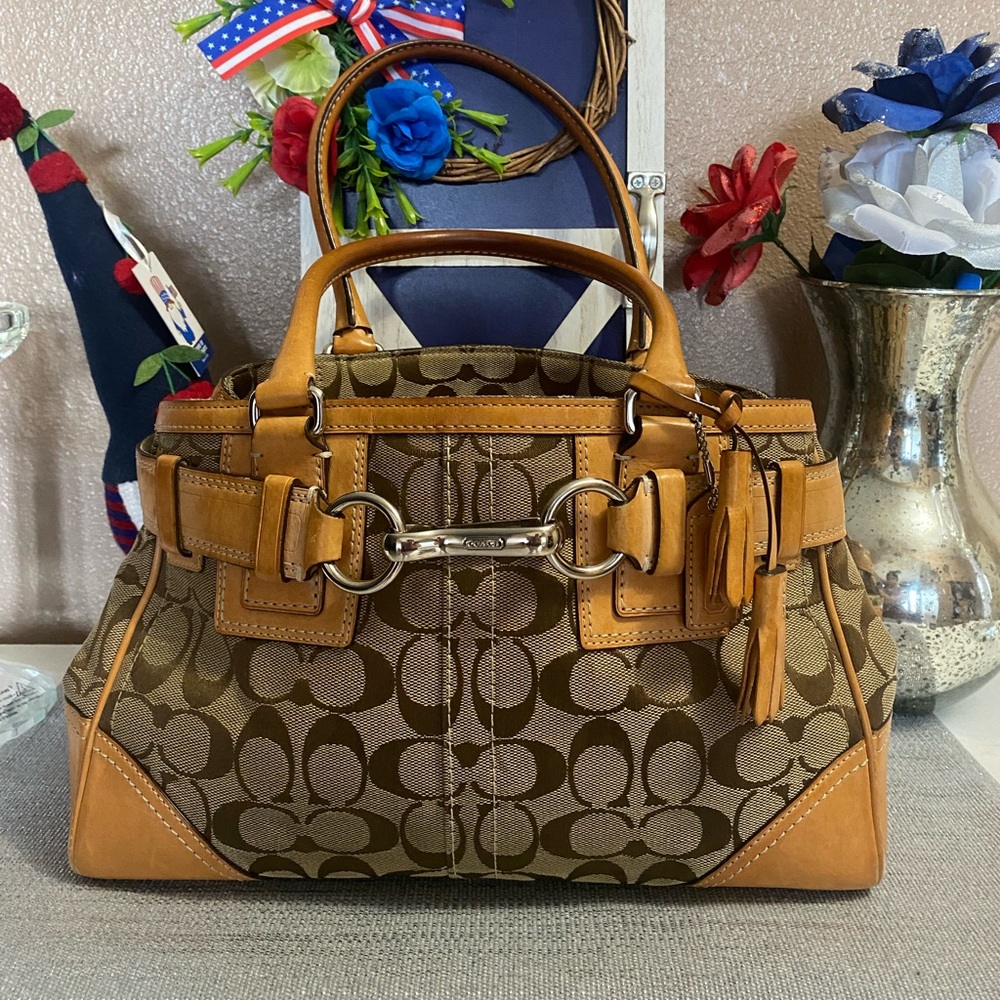 Coach handbag
